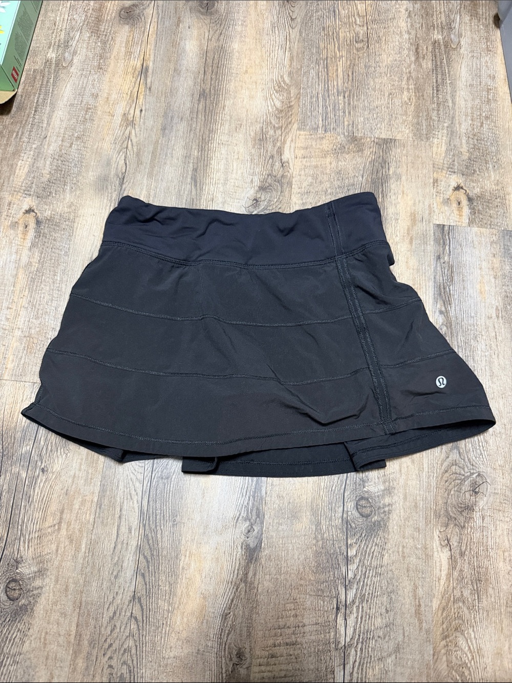 Black Activewear Skort - Women's